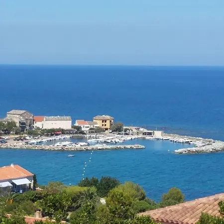 Casa de Férias Maison Pieds Dans L'eau Luri